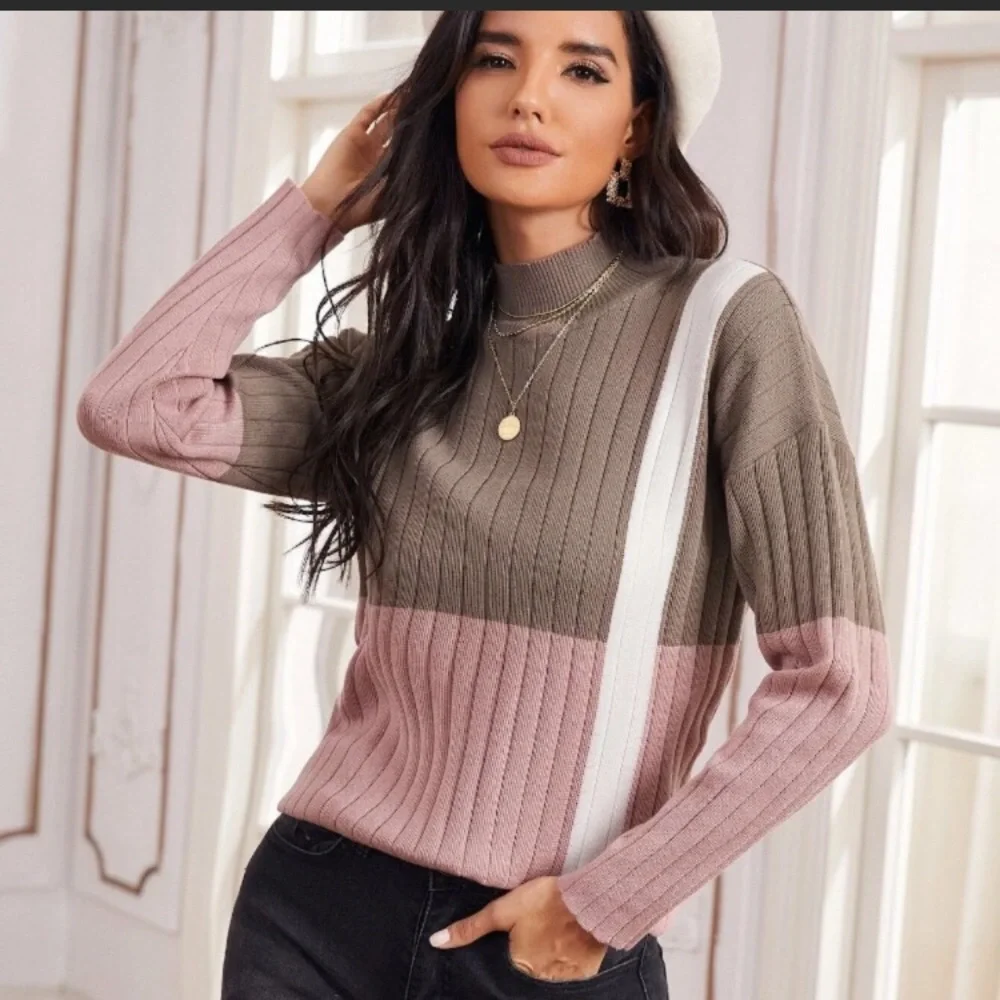 Colorblock Sweater —#074 - Picture 4 of 5